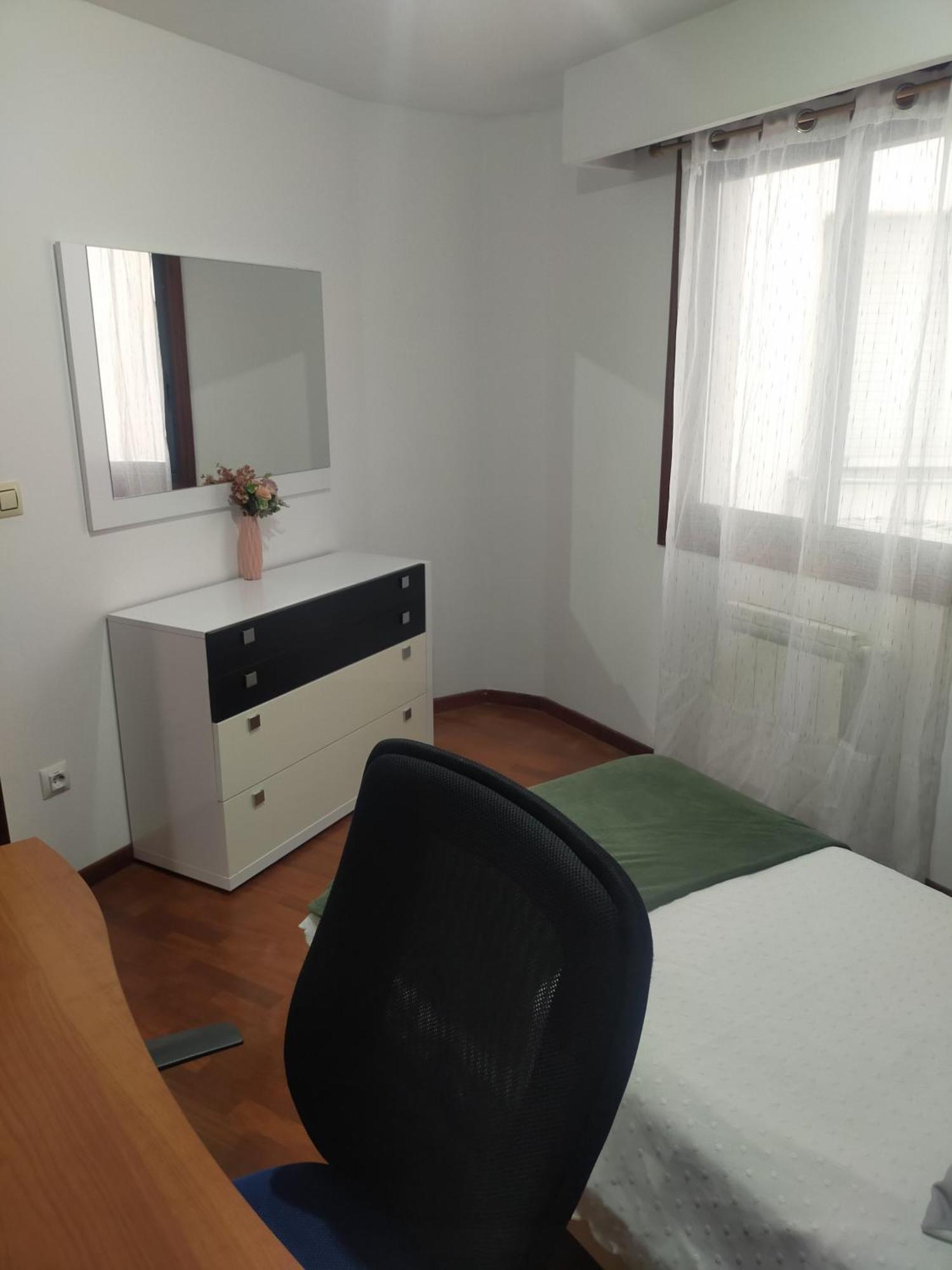 Berishift Apartment Оуренсе Екстериор снимка